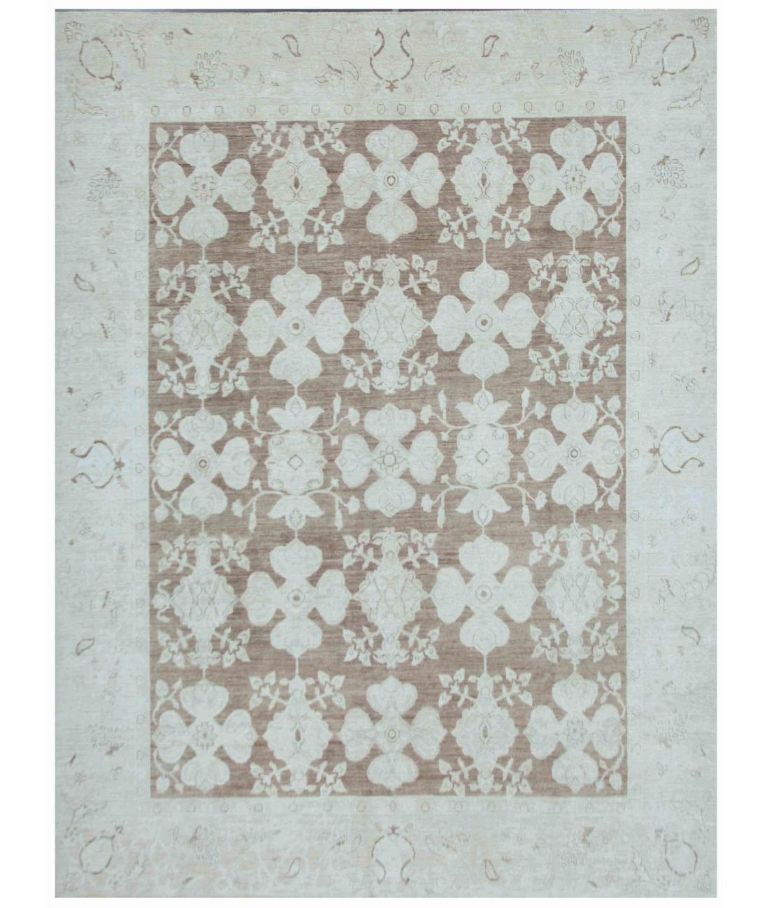 Hand Knotted Serenity Wool Rug - 8'11'' x 11'9'' 8' 11" X 11' 9" ( 272 X 358 ) / Brown / Ivory