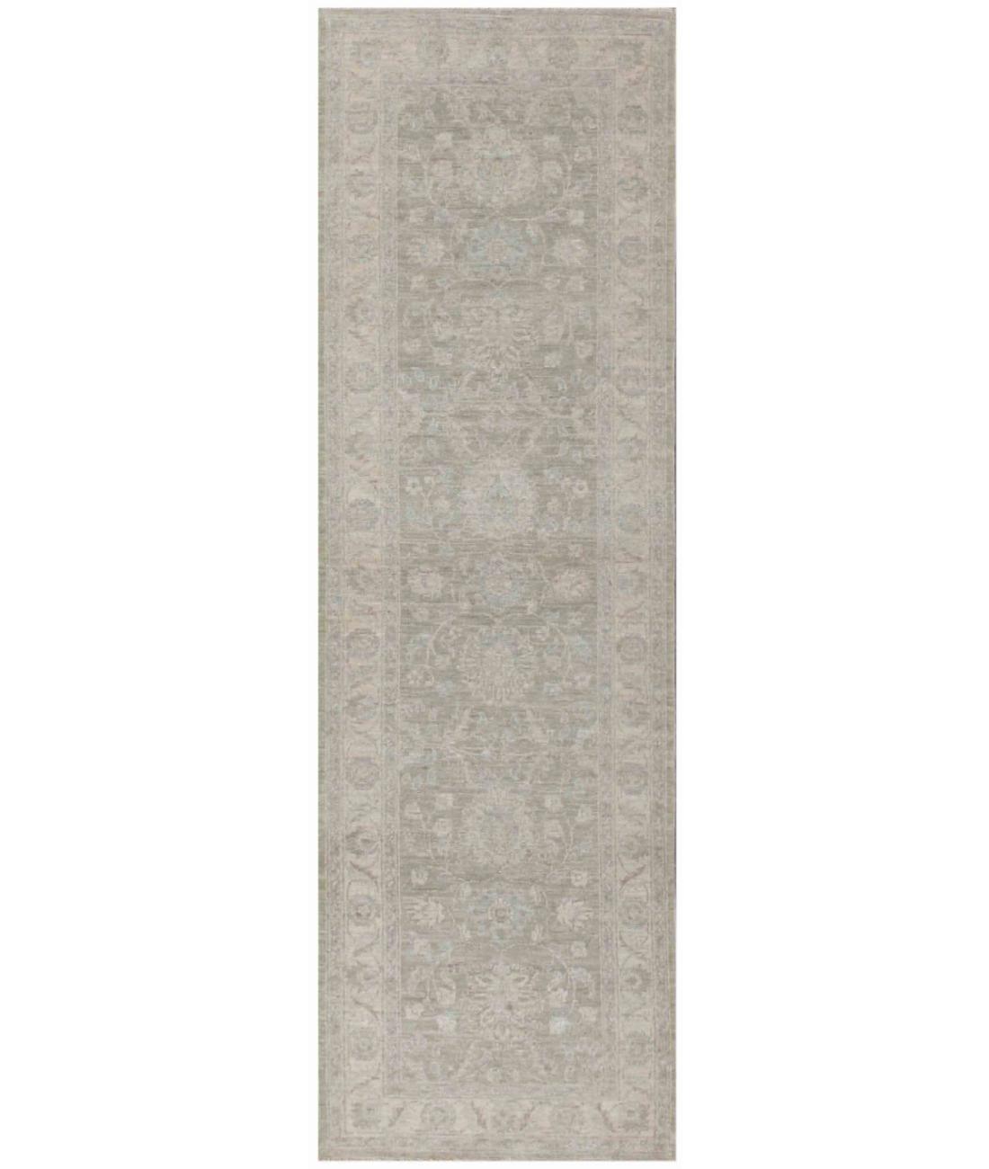 Hand Knotted Serenity Wool Rug - 2'7'' x 8'3'' 2' 7" X 8' 3" ( 79 X 251 ) / Green / Ivory