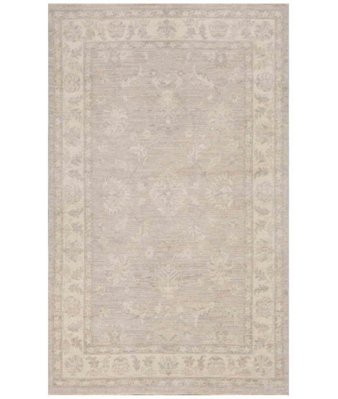 Hand Knotted Serenity Wool Rug - 4'1'' x 6'7'' 4' 1" X 6' 7" ( 124 X 201 ) / Grey / Ivory