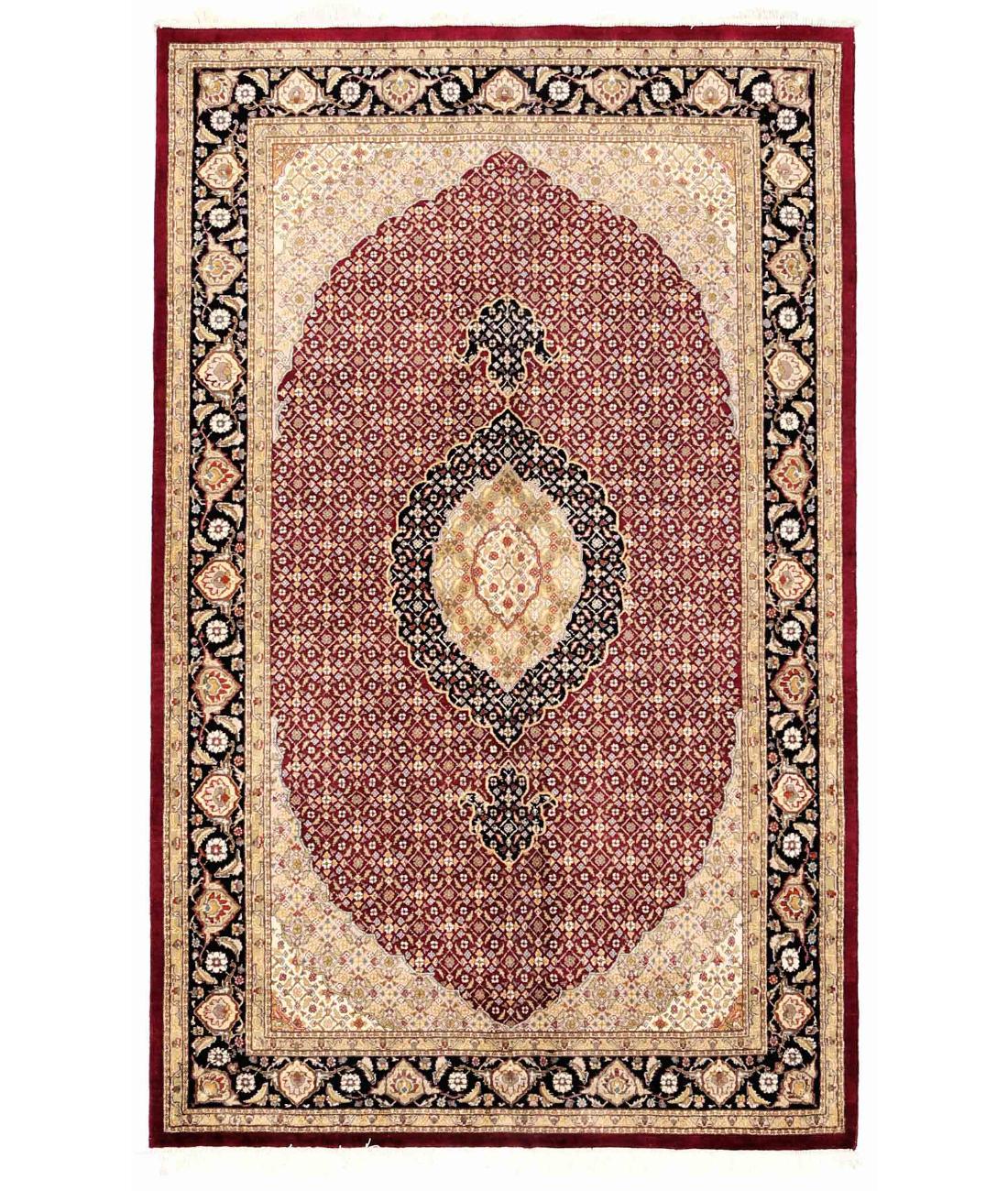 Hand Knotted Heritage Pak Persian Wool Rug - 4'6'' x 7'2'' 4' 6" X 7' 2" ( 137 X 218 ) / Red / Black