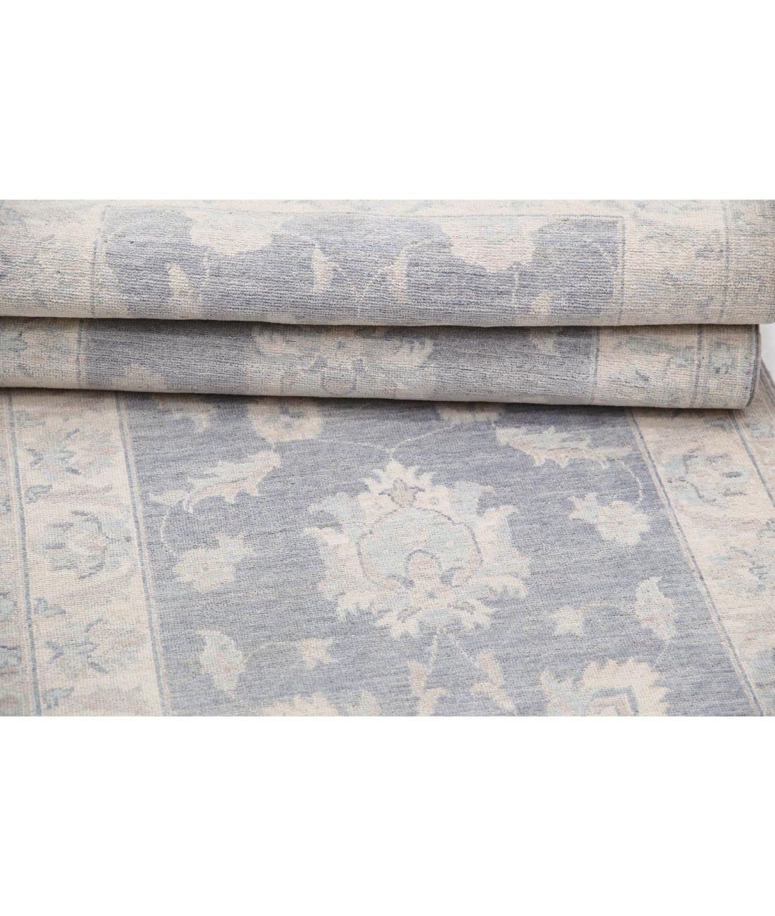 Serenity 2'8'' X 8'1'' Hand-Knotted Wool Rug 2'8'' x 8'1'' (80 X 243) / Grey / Ivory