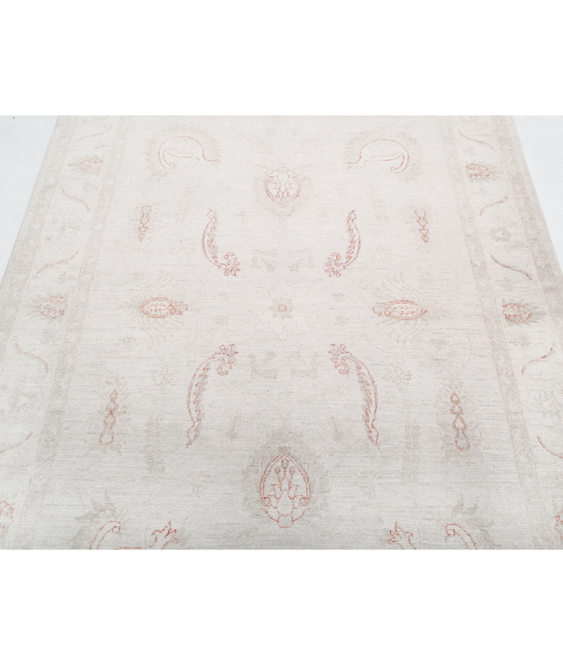 Serenity 4'11'' X 7'0'' Hand-Knotted Wool Rug 4'11'' x 7'0'' (148 X 210) / Ivory / Ivory