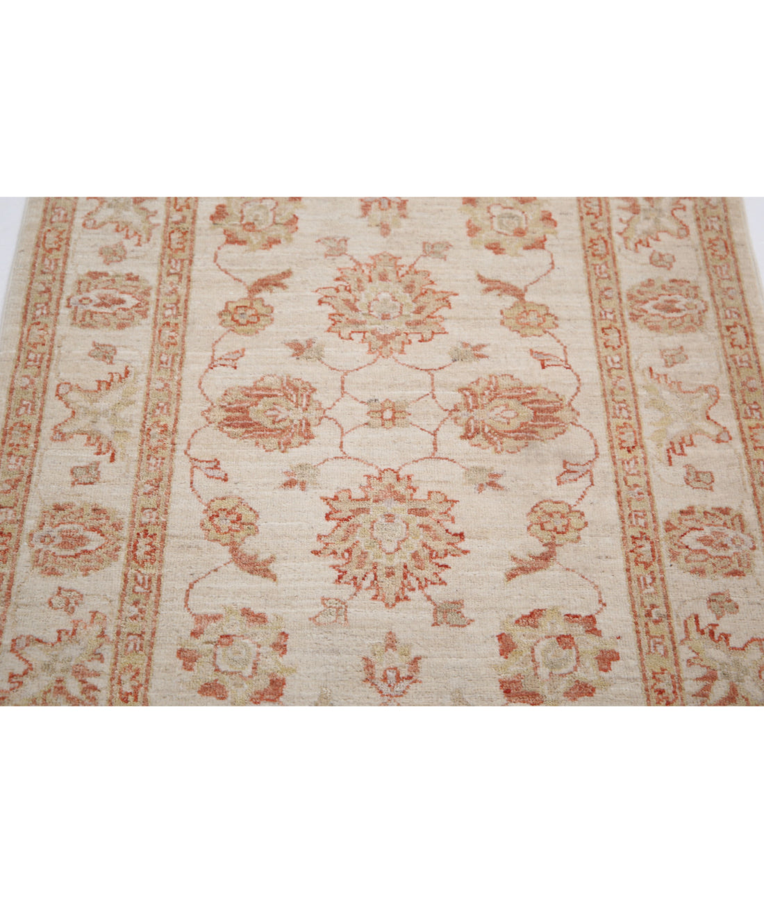 Ziegler 2'9'' X 3'10'' Hand-Knotted Wool Rug 2'9'' x 3'10'' (83 X 115) / Ivory / Ivory