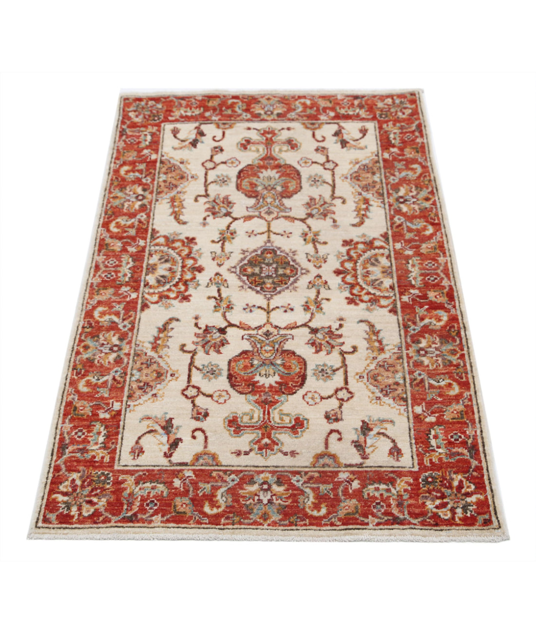 Ziegler 2'6'' X 4'0'' Hand-Knotted Wool Rug 2'6'' x 4'0'' (75 X 120) / Ivory / Red