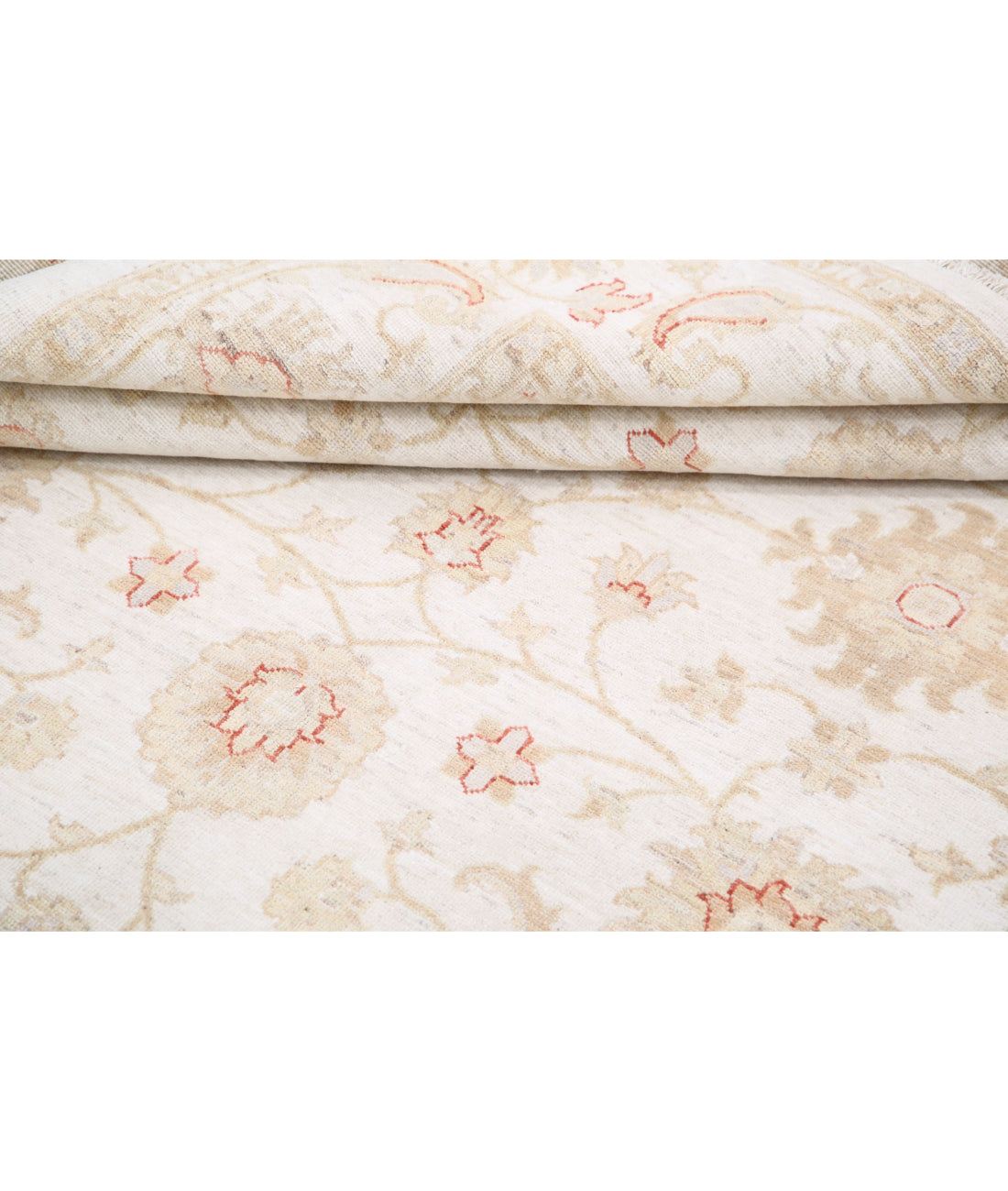 Serenity 5'8'' X 7'6'' Hand-Knotted Wool Rug 5'8'' x 7'6'' (170 X 225) / Ivory / Ivory