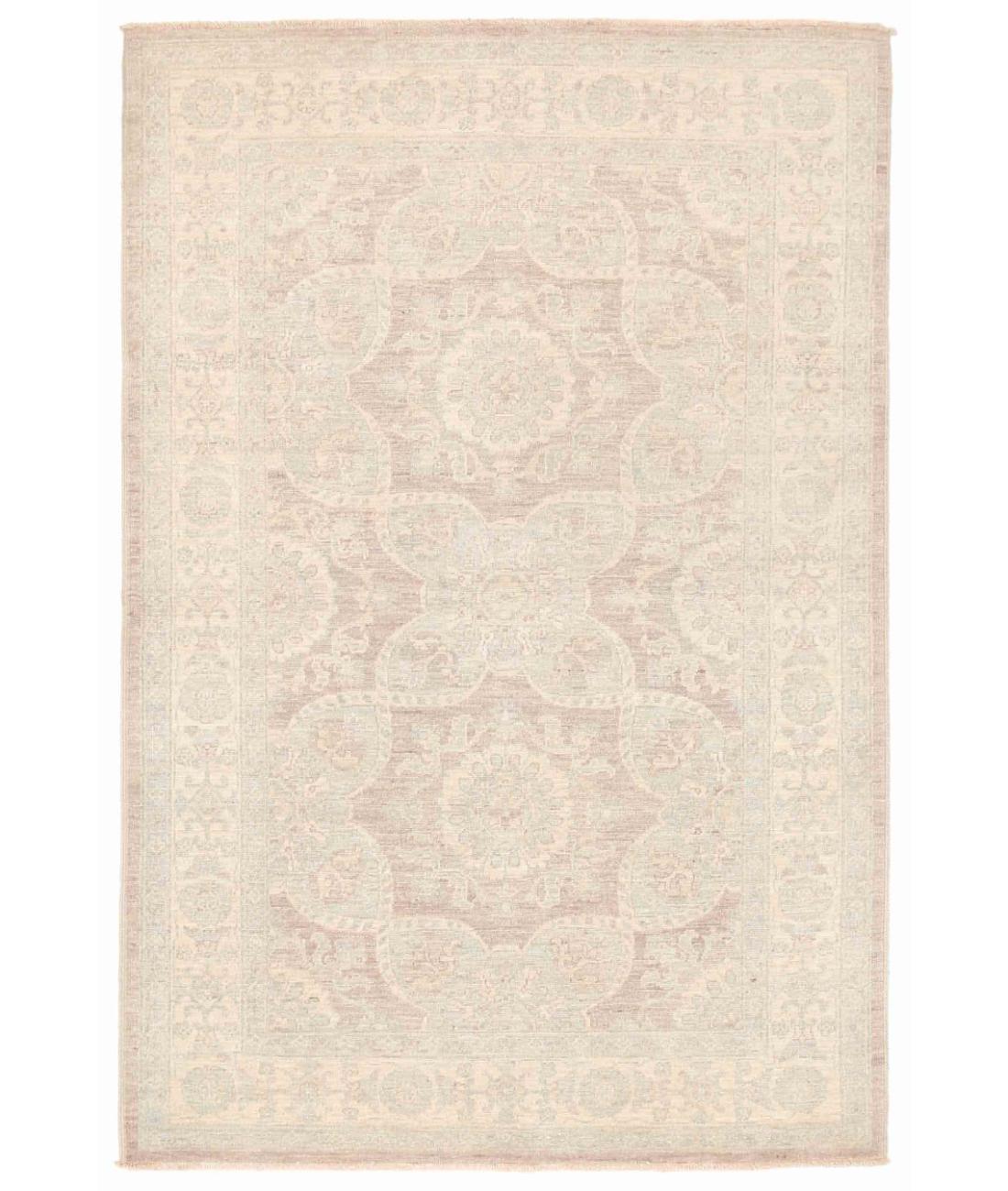 Hand Knotted Serenity Wool Rug - 4'1'' x 6'4'' 4' 1" X 6' 4" ( 124 X 193 ) / Lilac / Ivory