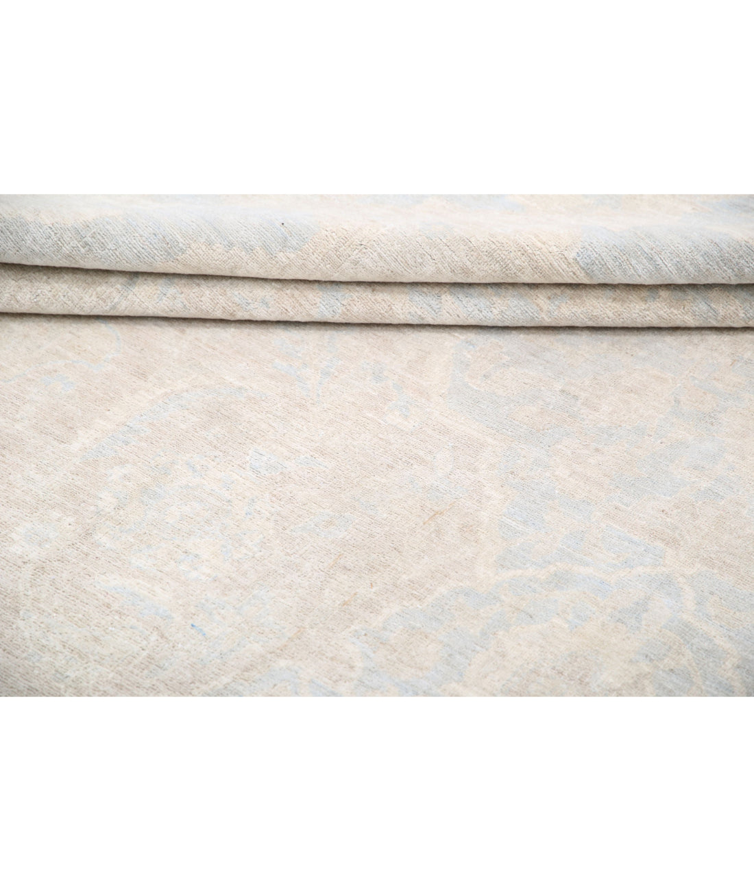 Ariana 7'11'' X 10'0'' Hand-Knotted Wool Rug 7'11'' x 10'0'' (238 X 300) / Ivory / Blue
