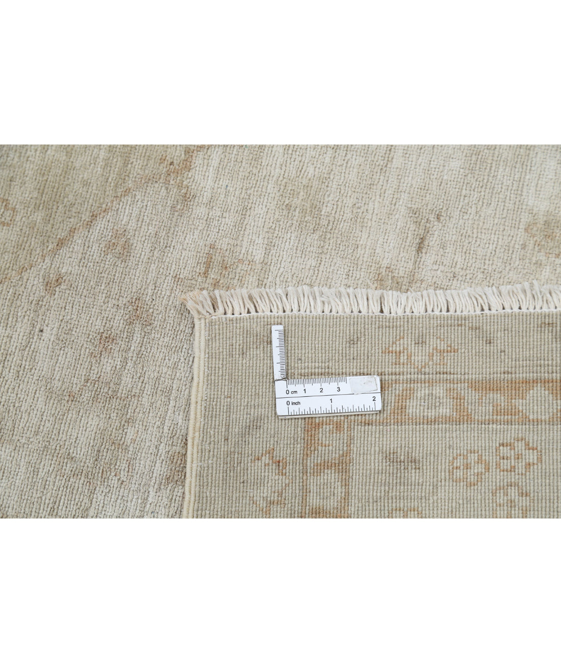 Ariana 6'6'' X 9'6'' Hand-Knotted Wool Rug 6'6'' x 9'6'' (195 X 285) / Ivory / Ivory