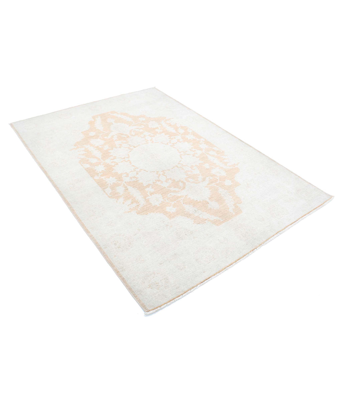 Ariana 4'10'' X 6'9'' Hand-Knotted Wool Rug 4'10'' x 6'9'' (145 X 203) / Ivory / Rust