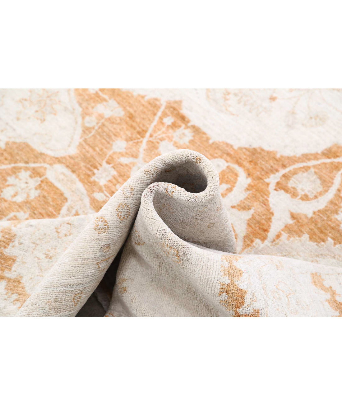 Ariana 8'8'' X 12'9'' Hand-Knotted Wool Rug 8'8'' x 12'9'' (260 X 383) / Rust / Ivory