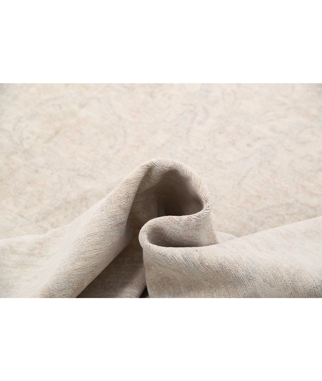 Ariana 8'2'' X 10'1'' Hand-Knotted Wool Rug 8'2'' x 10'1'' (245 X 303) / Ivory / Grey