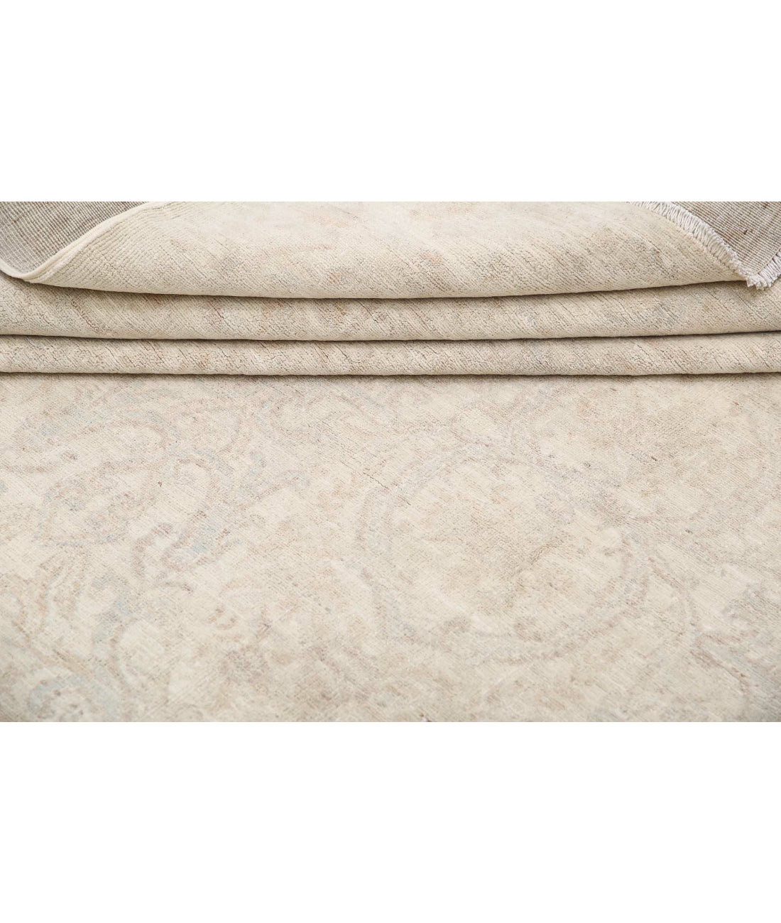 Ariana 8'2'' X 10'1'' Hand-Knotted Wool Rug 8'2'' x 10'1'' (245 X 303) / Ivory / Grey