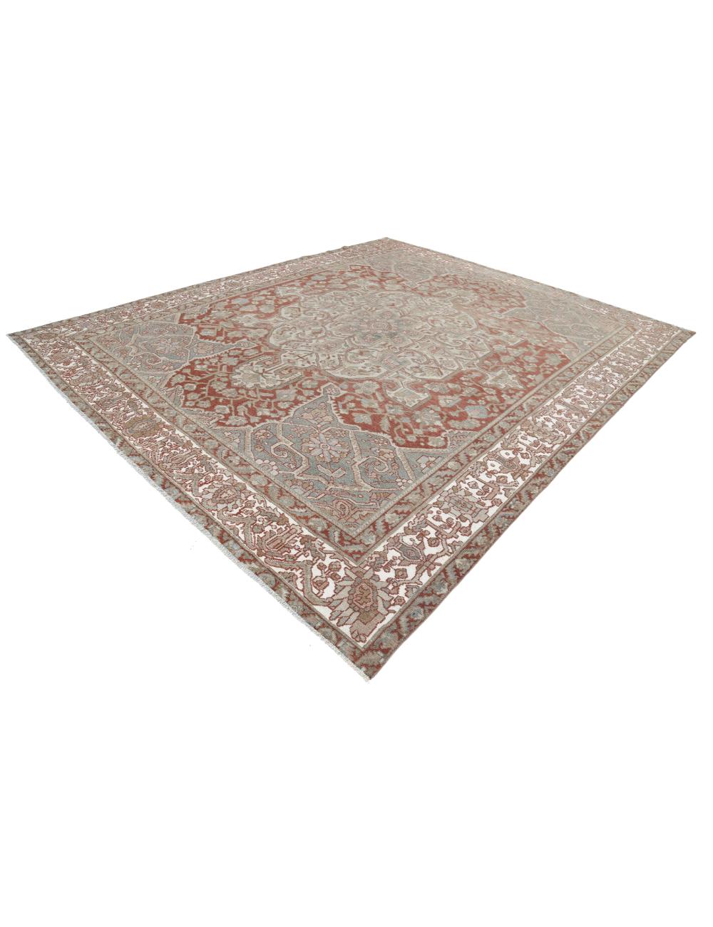 Bakhtiari 10' 7" X 13' 0" Hand-Knotted Wool Rug 10' 7" X 13' 0" (323 X 396) / Rust / Ivory