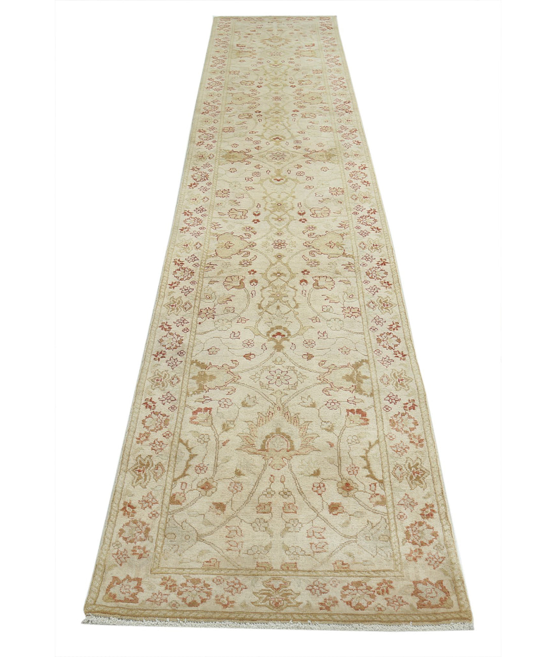 Ziegler 2'6'' X 13'10'' Hand-Knotted Wool Rug 2'6'' x 13'10'' (75 X 415) / Ivory / N/A