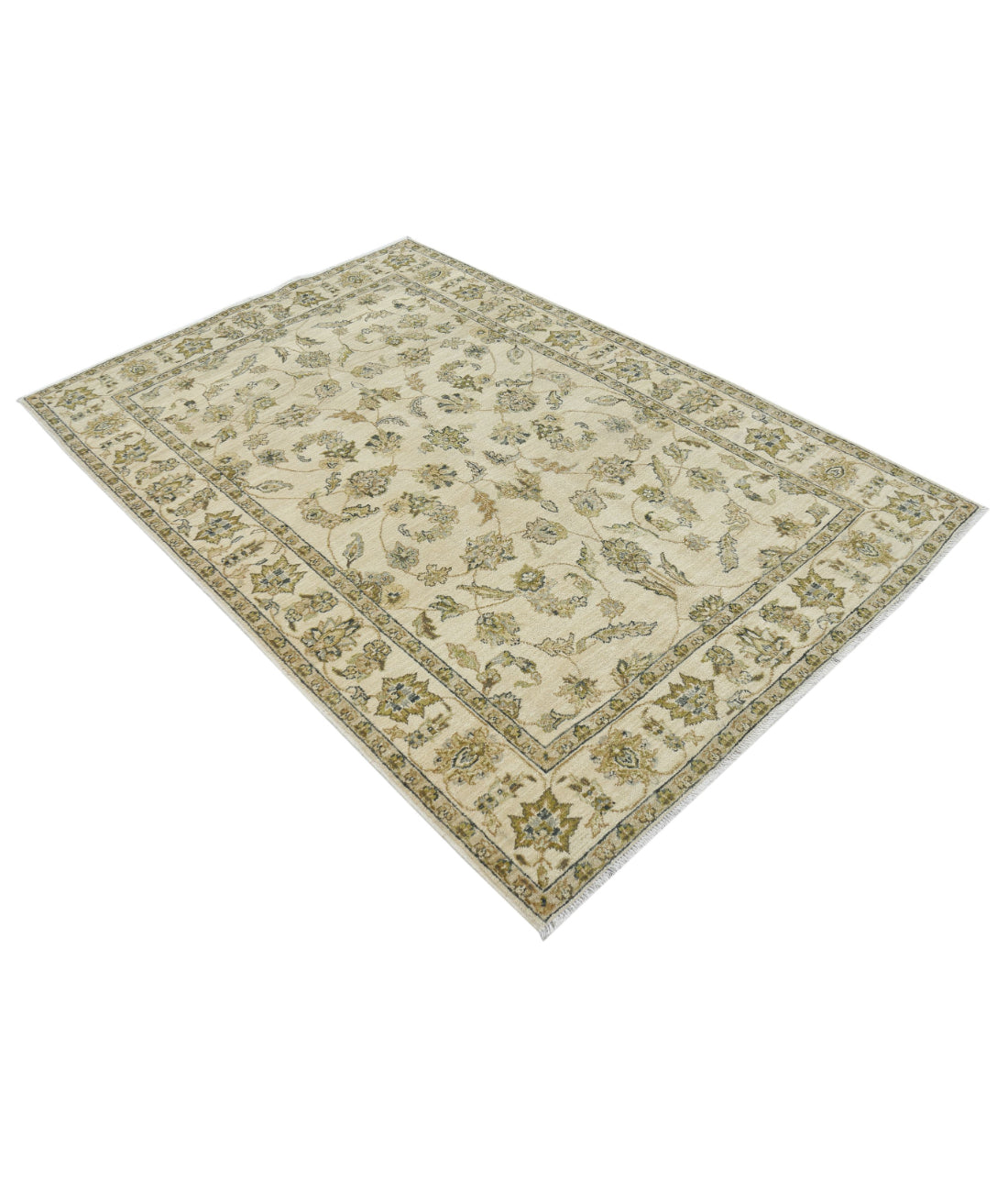 Ziegler 4'5'' X 6'5'' Hand-Knotted Wool Rug 4'5'' x 6'5'' (133 X 193) / Ivory / N/A