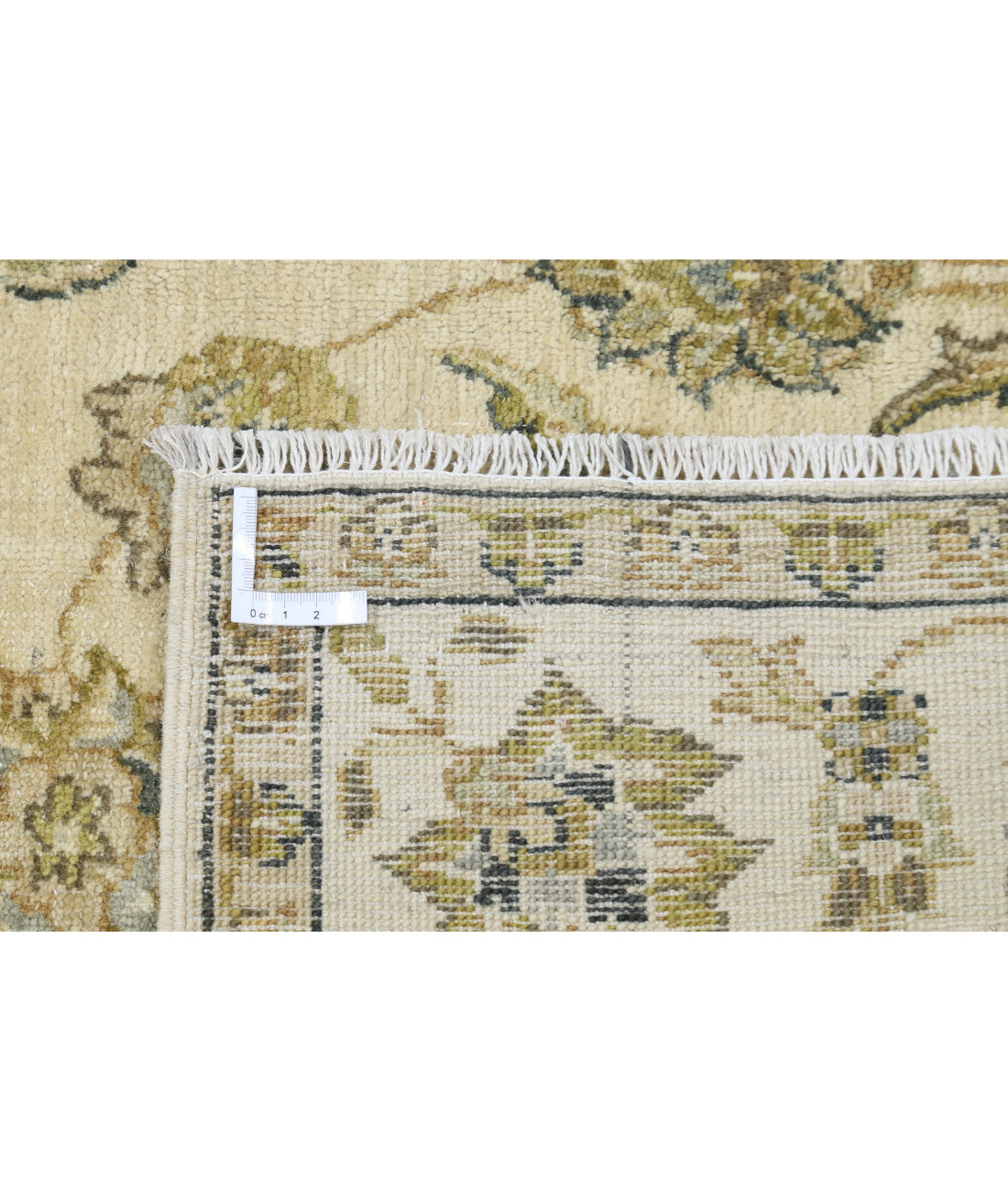 Ziegler 4'5'' X 6'5'' Hand-Knotted Wool Rug 4'5'' x 6'5'' (133 X 193) / Ivory / N/A
