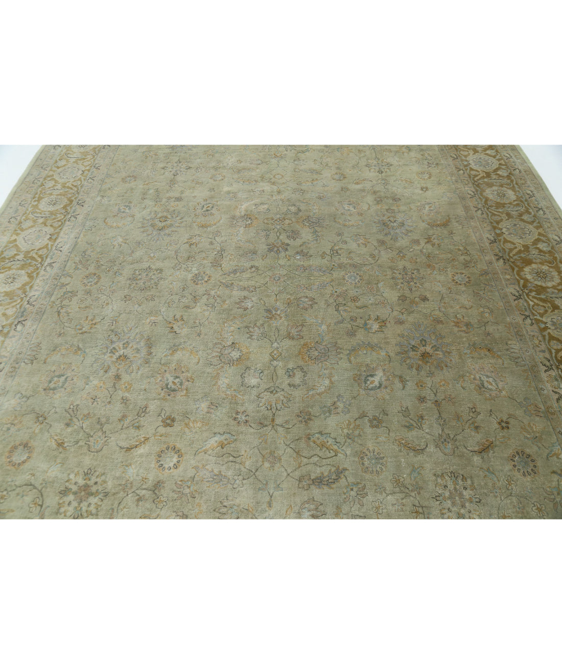Ziegler 8'10'' X 11'6'' Hand-Knotted Wool Rug 8'10'' x 11'6'' (265 X 345) / Green / Taupe
