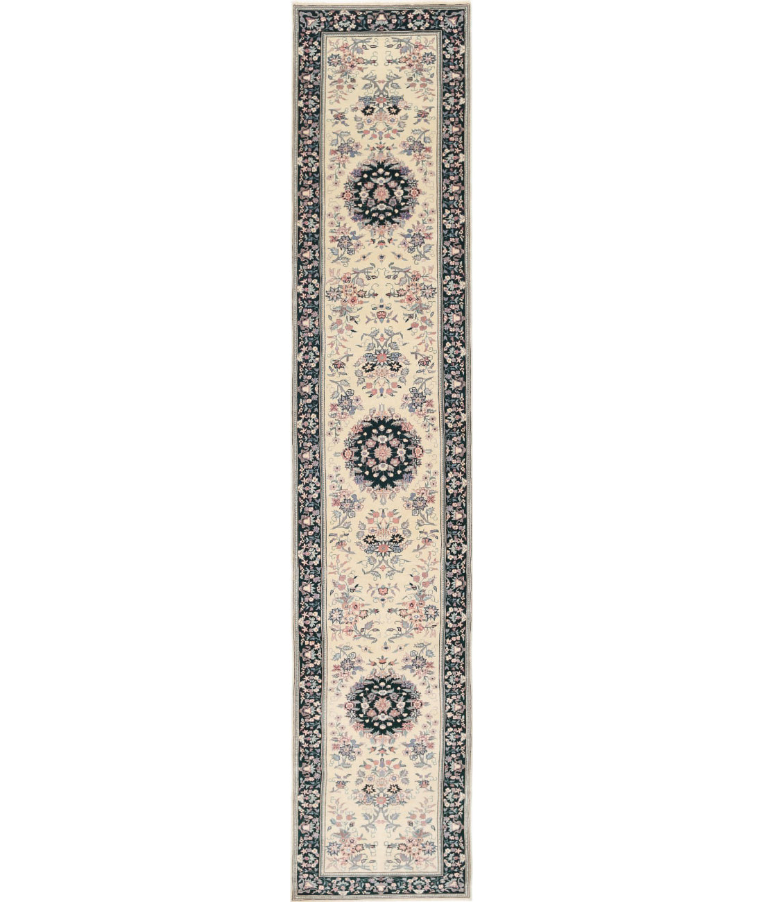 Heritage 2'6'' X 13'7'' Hand-Knotted Wool Rug 2'6'' x 13'7'' (75 X 408) / Ivory / Green