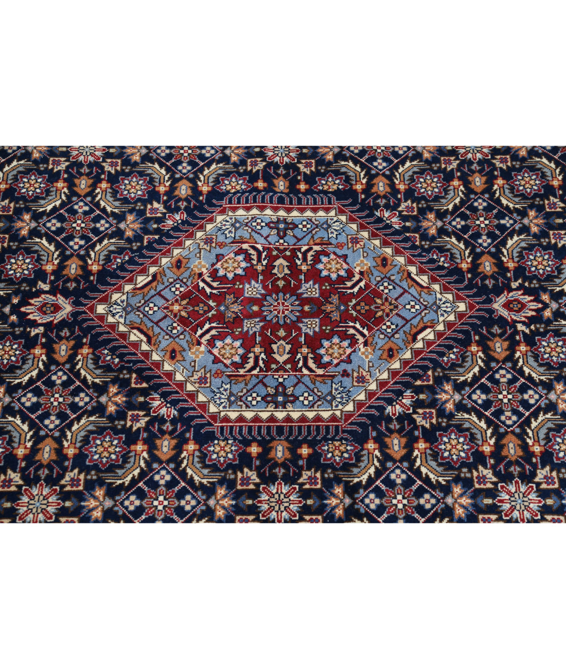 Heritage 6'5'' X 6'6'' Hand-Knotted Wool Rug 6'5'' x 6'6'' (193 X 195) / Blue / Red