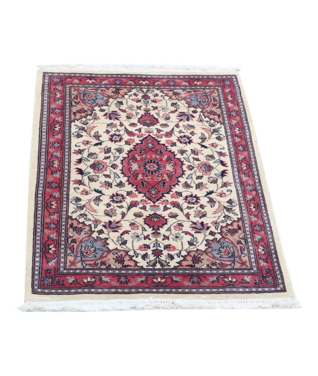 Heritage 2'1'' X 3'1'' Hand-Knotted Wool Rug 2'1'' x 3'1'' (63 X 93) / Ivory / Red