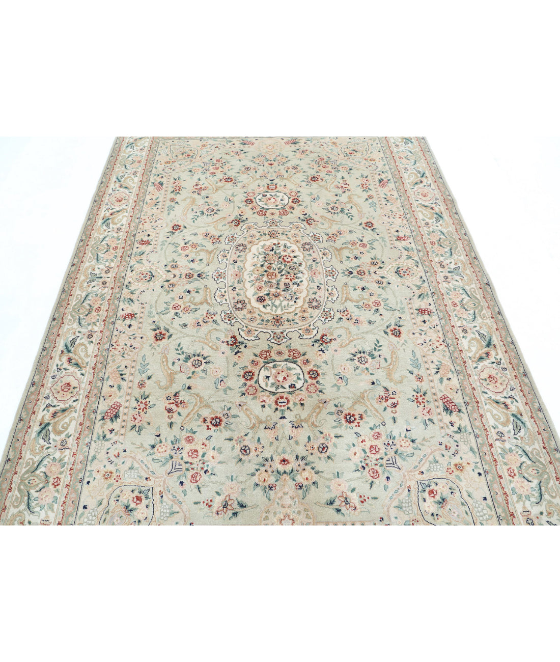Heritage 5'10'' X 8'9'' Hand-Knotted Wool Rug 5'10'' x 8'9'' (175 X 263) / Green / Ivory
