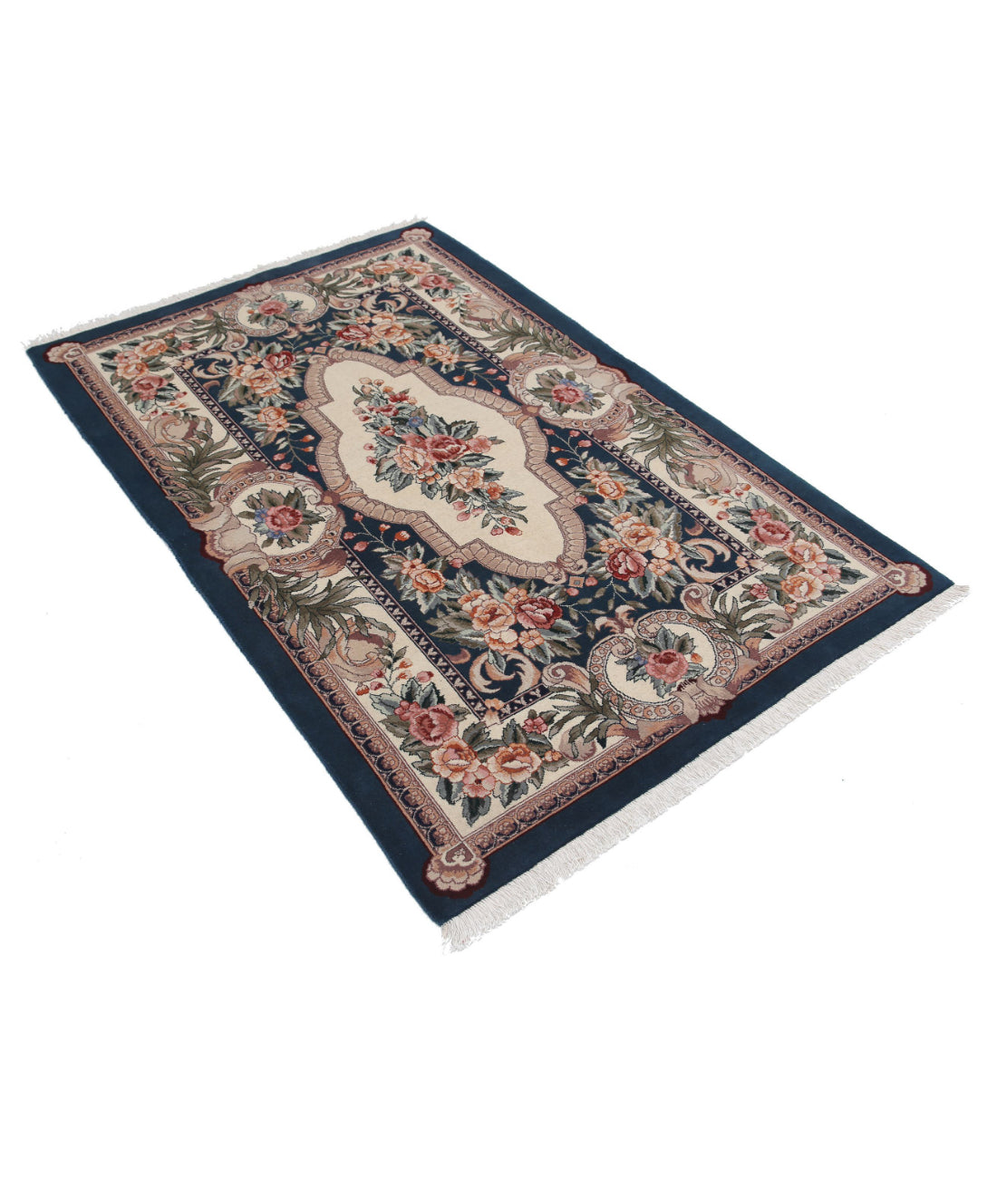 Heritage 3'10'' X 5'9'' Hand-Knotted Wool Rug 3'10'' x 5'9'' (115 X 173) / Green / Ivory