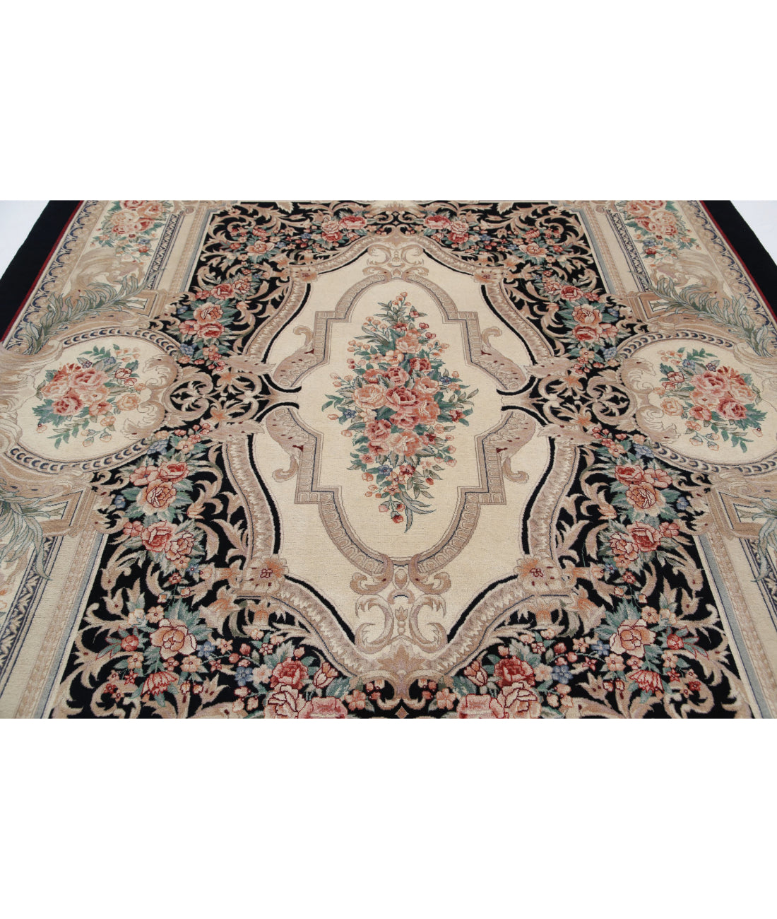 Heritage 8'0'' X 9'10'' Hand-Knotted Wool Rug 8'0'' x 9'10'' (240 X 295) / Black / Ivory
