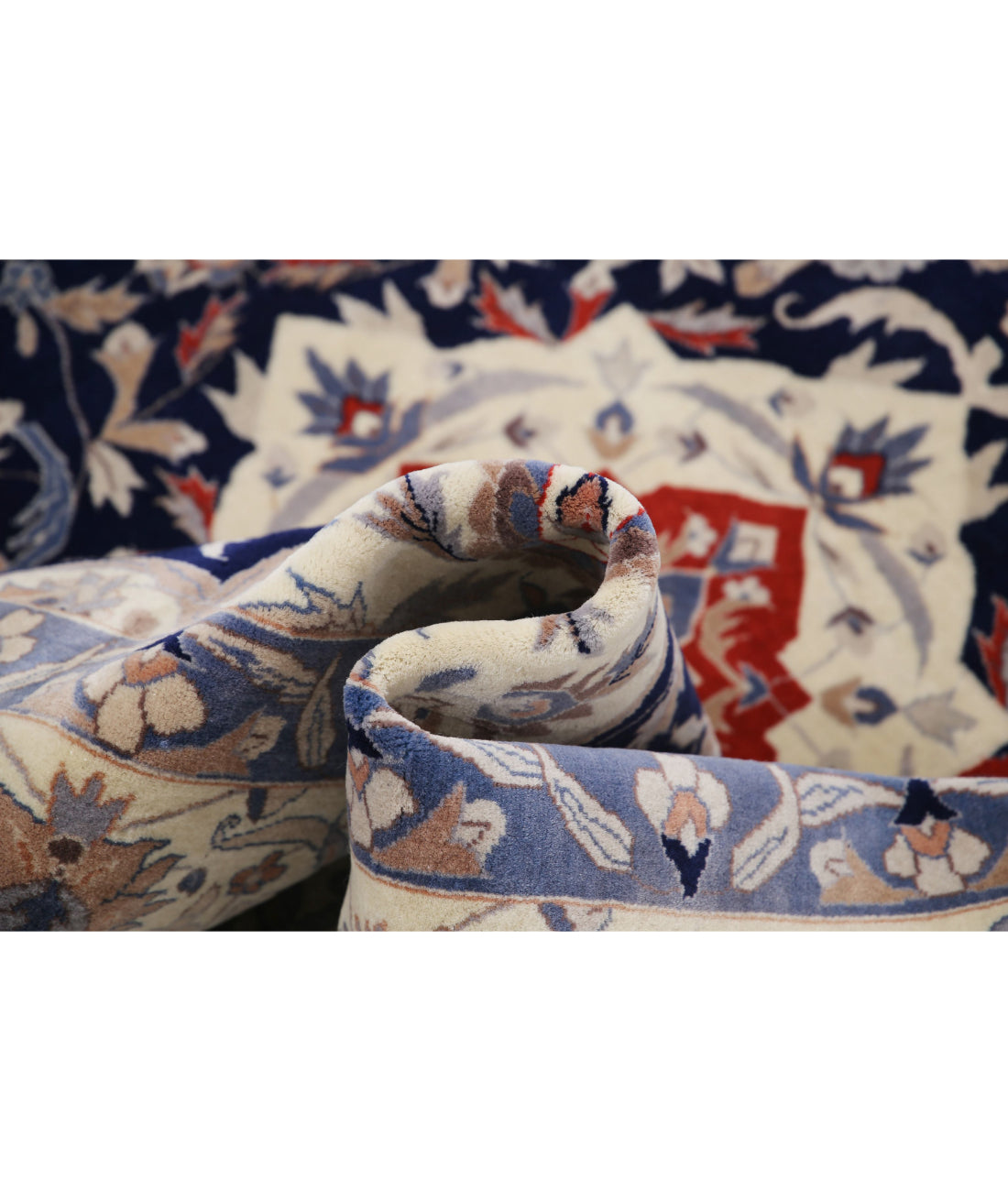 Heritage 5'11'' X 6'3'' Hand-Knotted Wool Rug 5'11'' x 6'3'' (178 X 188) / Blue / Ivory