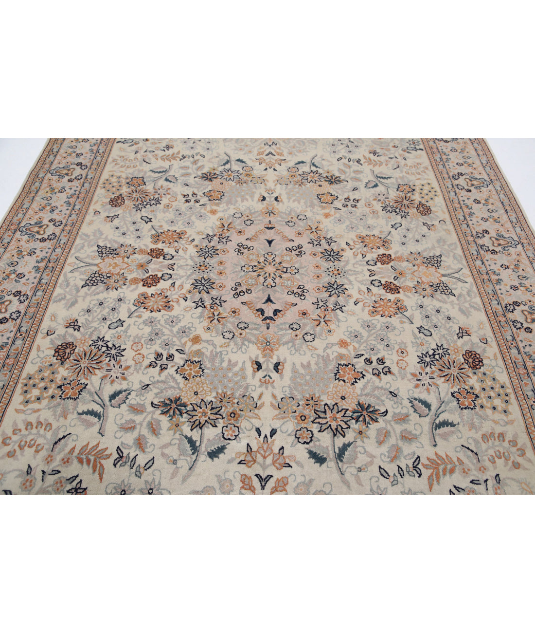 Heritage 6'0'' X 9'0'' Hand-Knotted Wool Rug 6'0'' x 9'0'' (180 X 270) / Ivory / Taupe