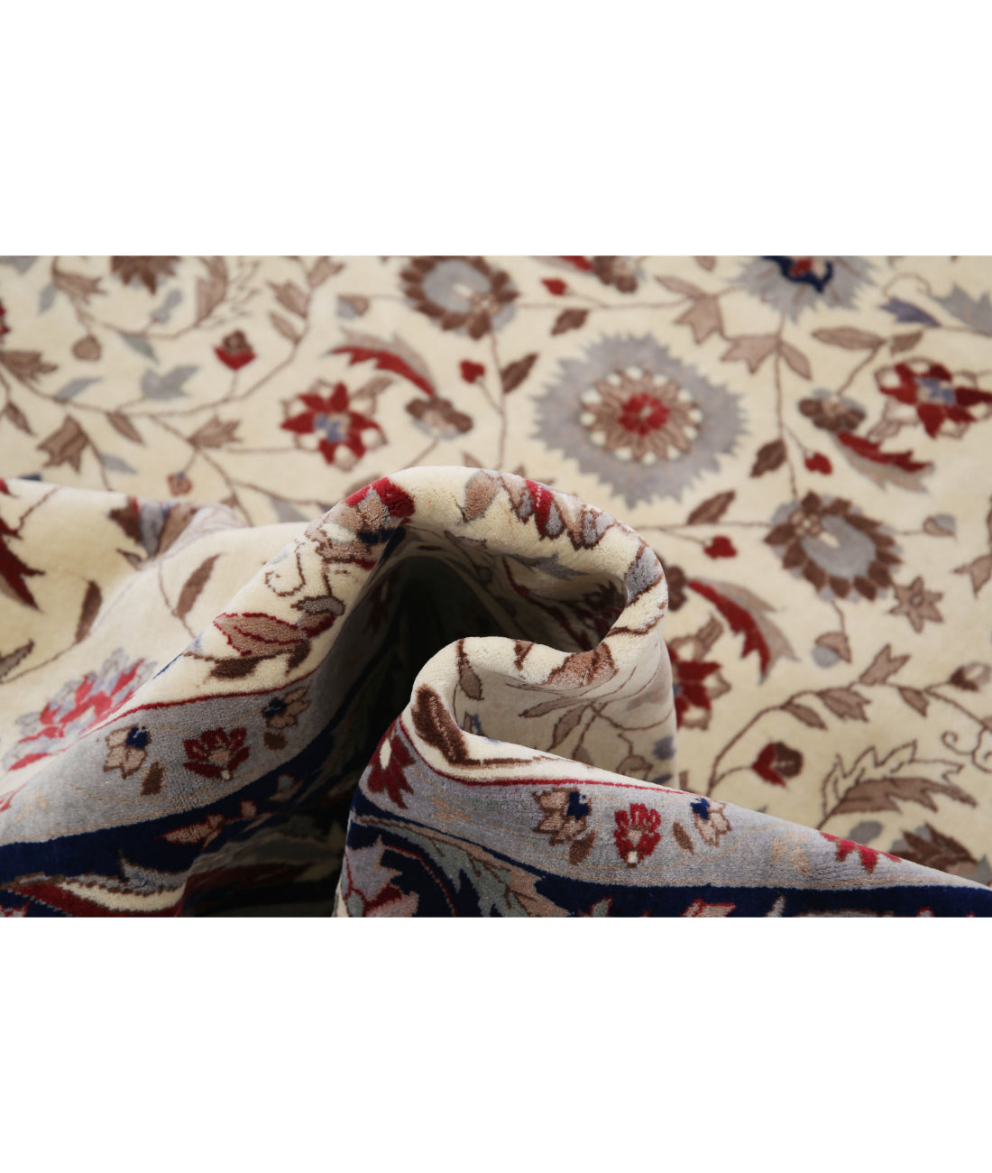 Heritage 5'0'' X 7'5'' Hand-Knotted Wool Rug 5'0'' x 7'5'' (150 X 223) / Ivory / Blue