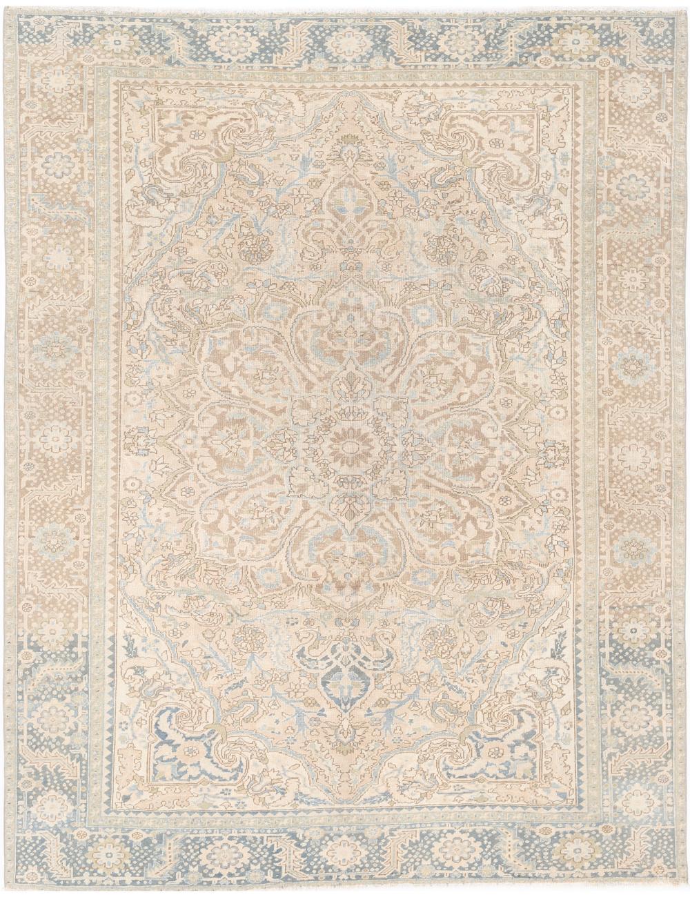 Heriz 9' 10" X 12' 5" Hand-Knotted Wool Rug 9' 10" X 12' 5" (300 X 378) / Taupe / Grey