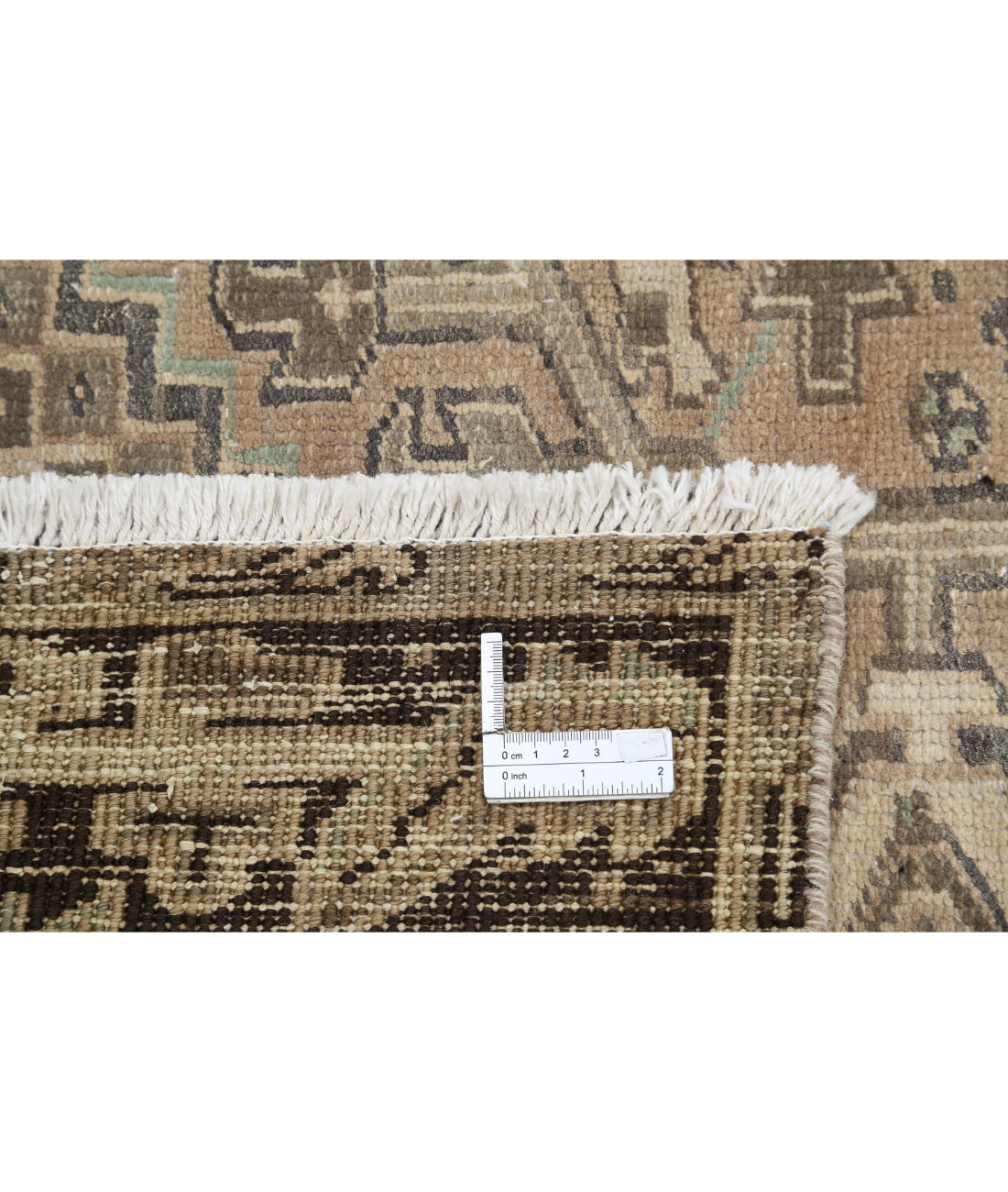 Heriz 9'4'' X 12'8'' Hand-Knotted Wool Rug 9'4'' x 12'8'' (280 X 380) / Taupe / Grey
