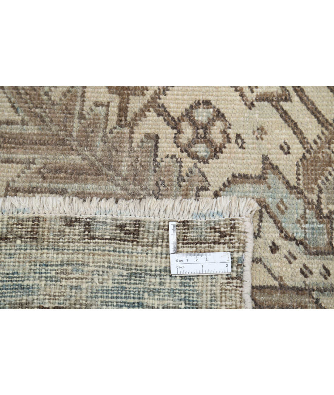 Heriz 6'10'' X 8'4'' Hand-Knotted Wool Rug 6'10'' x 8'4'' (205 X 250) / Ivory / Grey
