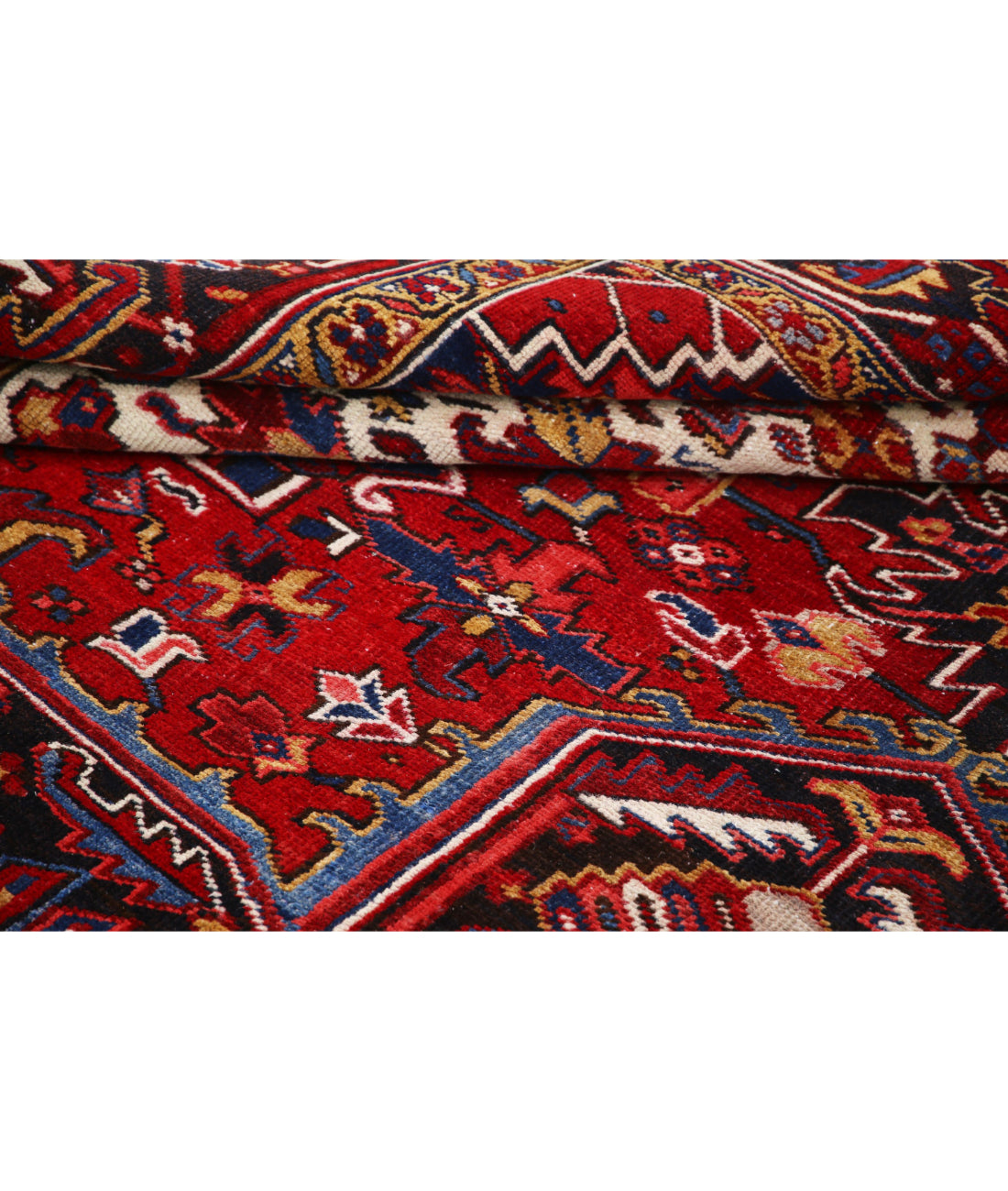 Heriz 8'11'' X 11'8'' Hand-Knotted Wool Rug 8'11'' x 11'8'' (268 X 350) / Red / Blue