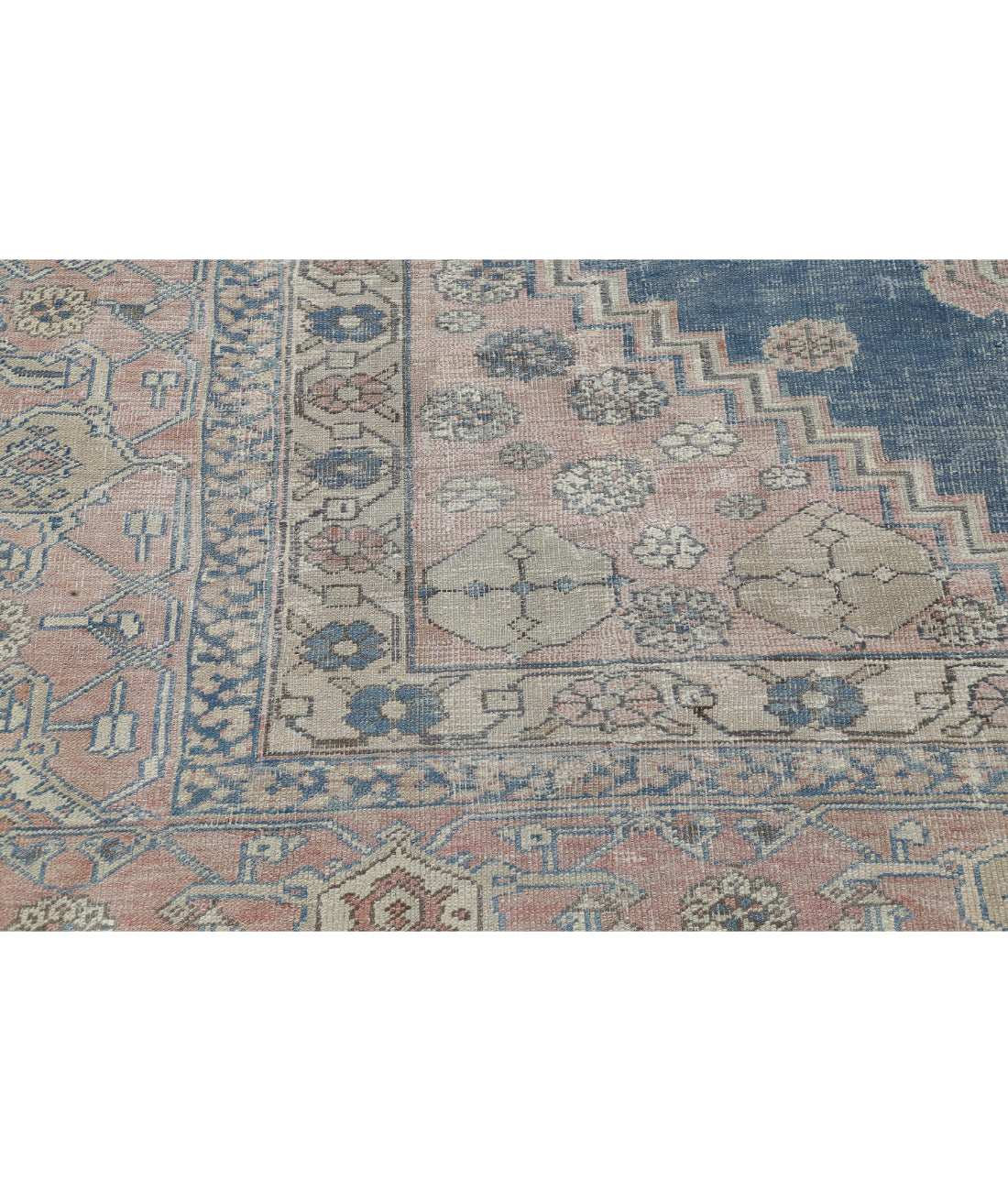 Heriz 9'6'' X 14'0'' Hand-Knotted Wool Rug 9'6'' x 14'0'' (285 X 420) / Blue / Pink