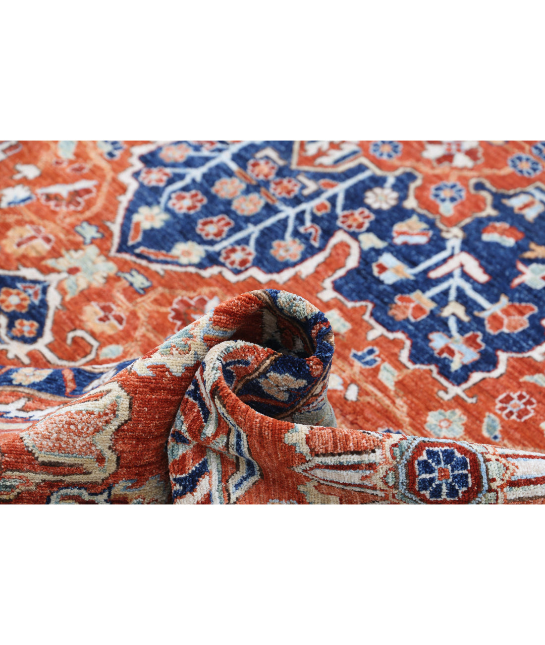 Heriz 8'0'' X 9'11'' Hand-Knotted Wool Rug 8'0'' x 9'11'' (240 X 298) / Ivory / Rust
