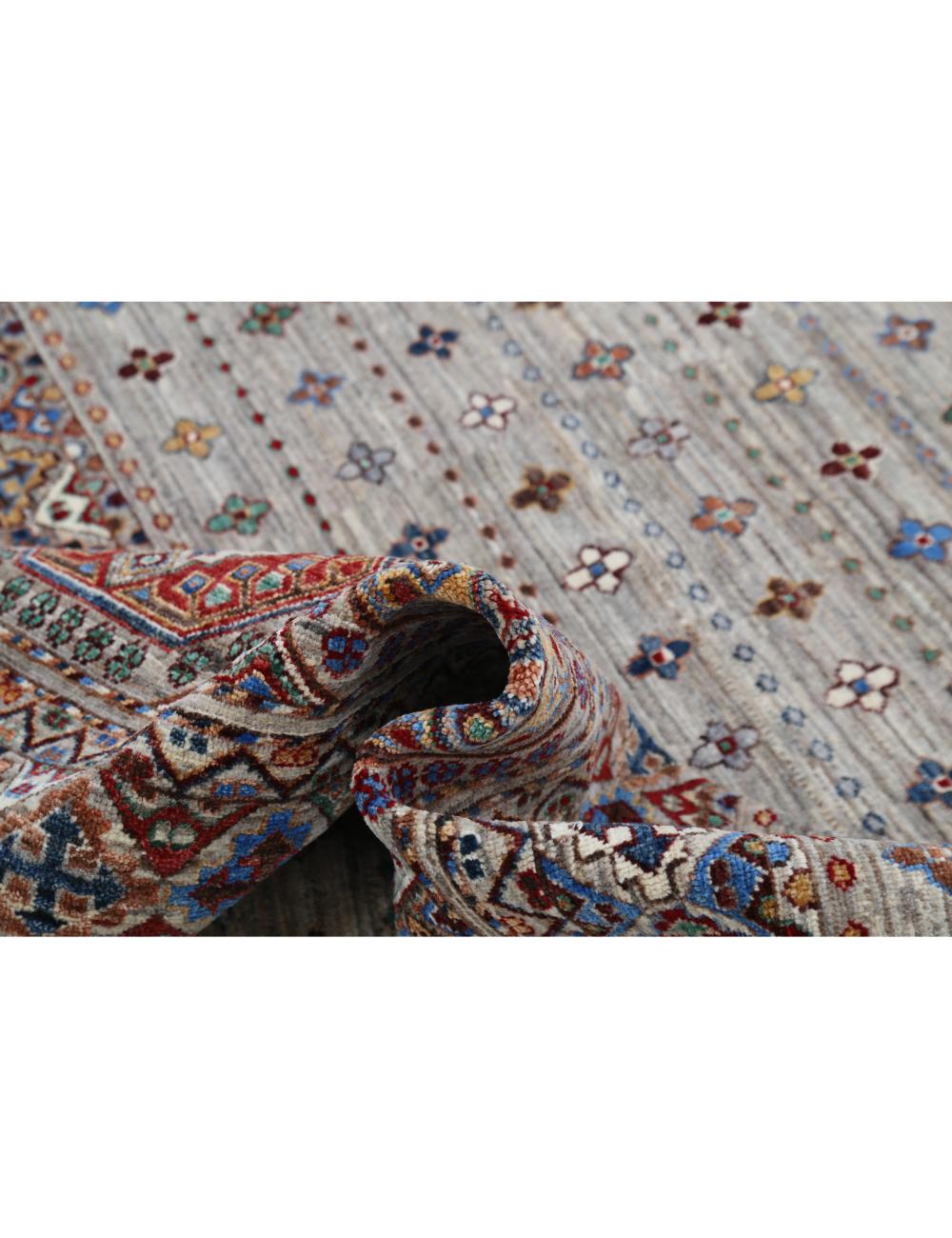 Khurjeen 8' 10" X 11' 9" Hand-Knotted Wool Rug 8' 10" X 11' 9" (269 X 358) / Grey / Red