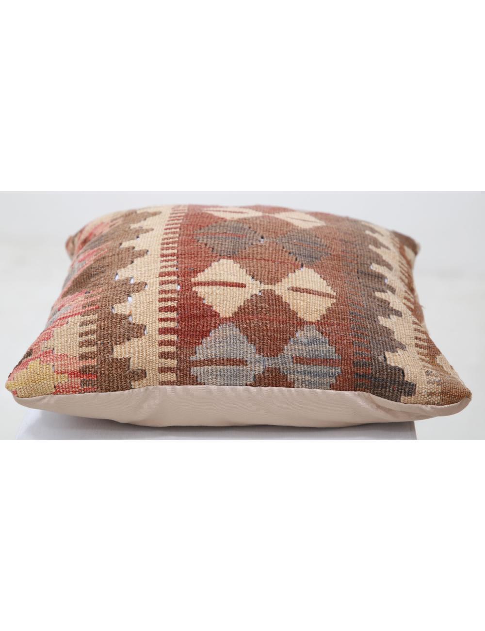 Pillows 1' 5" X 1' 5" Hand-Woven Wool Pillow 1' 5" X 1' 5" (43 X 43) / Multi / Multi