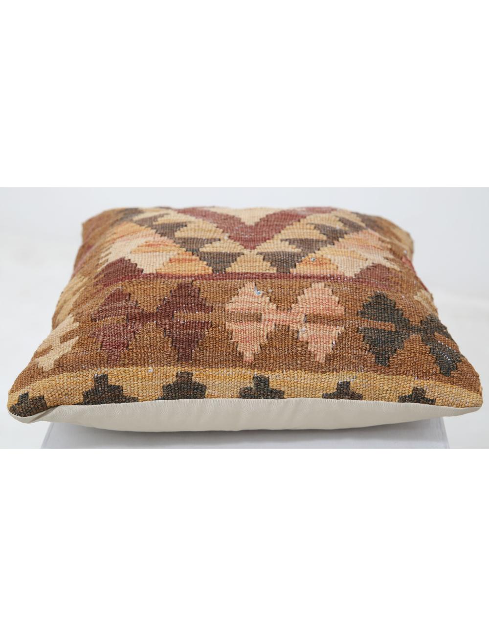 Pillows 1' 5" X 1' 5" Hand-Woven Wool Pillow 1' 5" X 1' 5" (43 X 43) / Multi / Multi