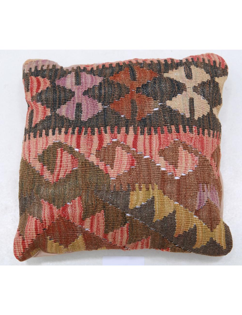Pillows 1' 5" X 1' 5" Hand-Woven Wool Pillow 1' 5" X 1' 5" (43 X 43) / Multi / Multi