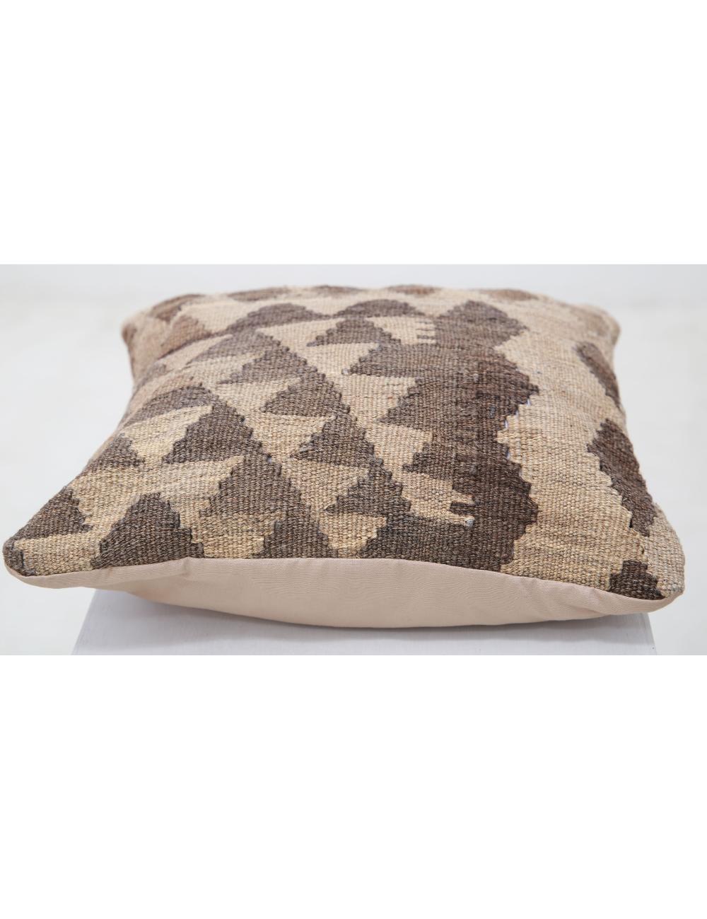 Pillows 1' 5" X 1' 5" Hand-Woven Wool Pillow 1' 5" X 1' 5" (43 X 43) / Multi / Multi