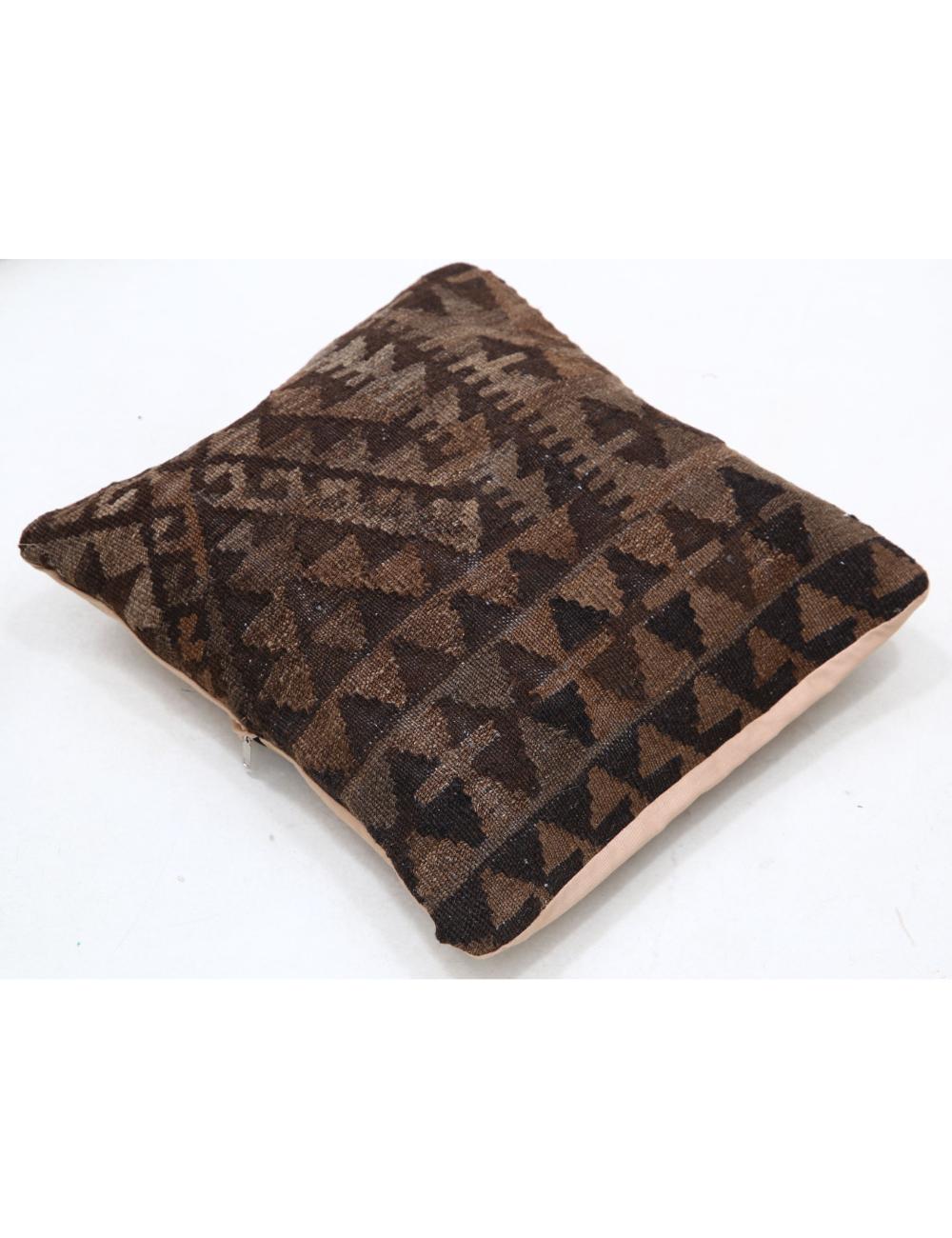 Pillows 1' 5" X 1' 5" Hand-Woven Wool Pillow 1' 5" X 1' 5" (43 X 43) / Multi / Multi