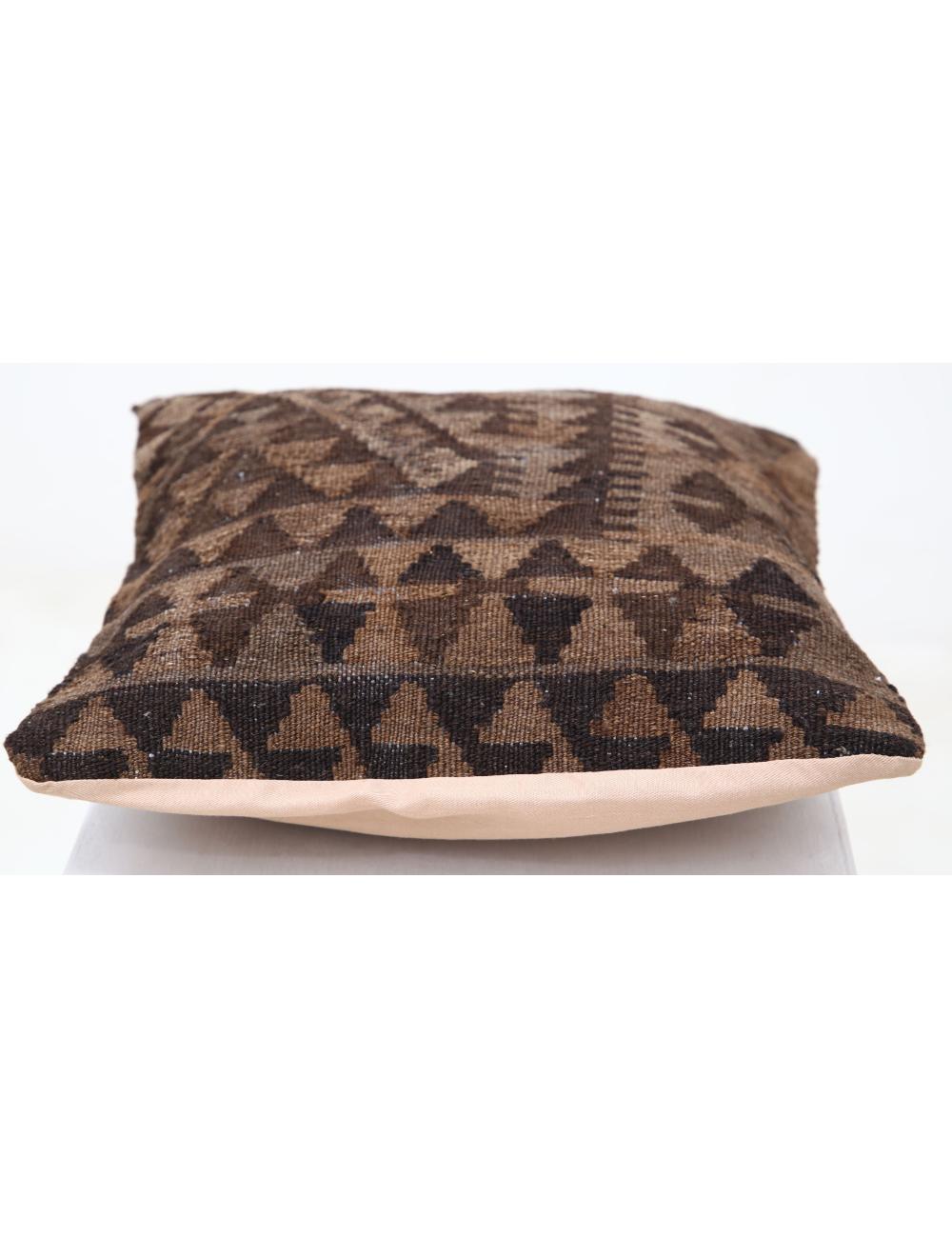 Pillows 1' 5" X 1' 5" Hand-Woven Wool Pillow 1' 5" X 1' 5" (43 X 43) / Multi / Multi