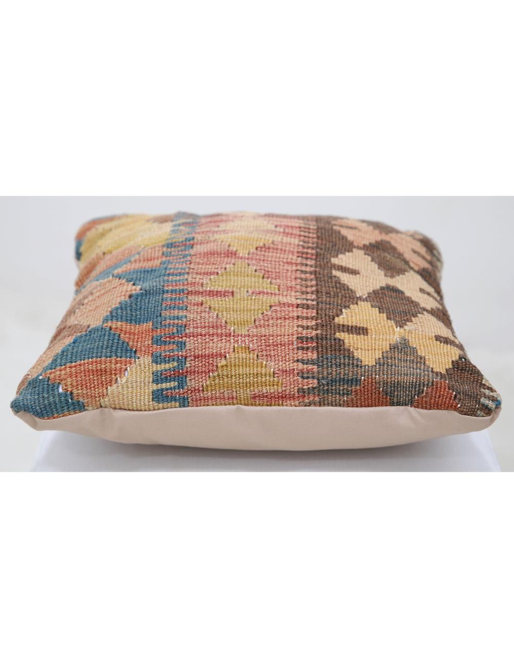 Pillows 1' 5" X 1' 5" Hand-Woven Wool Pillow 1' 5" X 1' 5" (43 X 43) / Multi / Multi