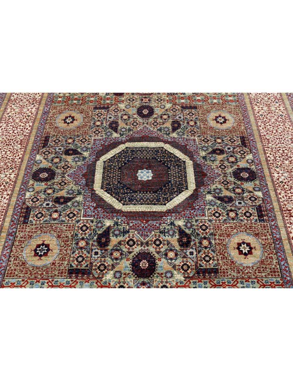 Mamluk 5' 1" X 8' 10" Hand-Knotted Wool Rug 5' 1" X 8' 10" (155 X 269) / Green / Ivory