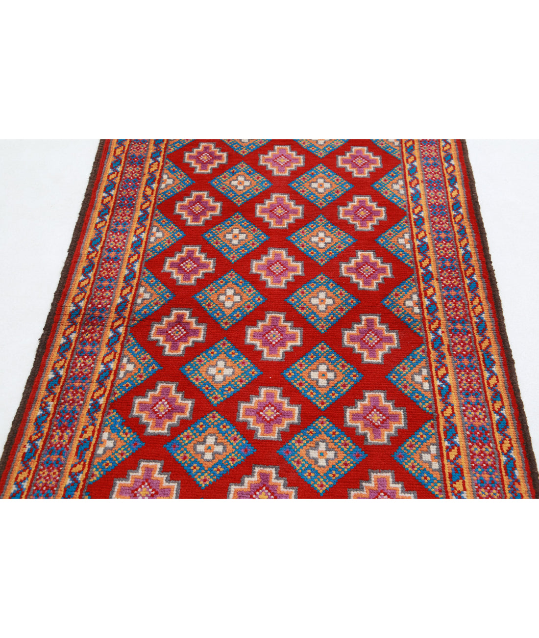 Revival 3'5'' X 4'11'' Hand-Knotted Wool Rug 3'5'' x 4'11'' (103 X 148) / Red / Gold