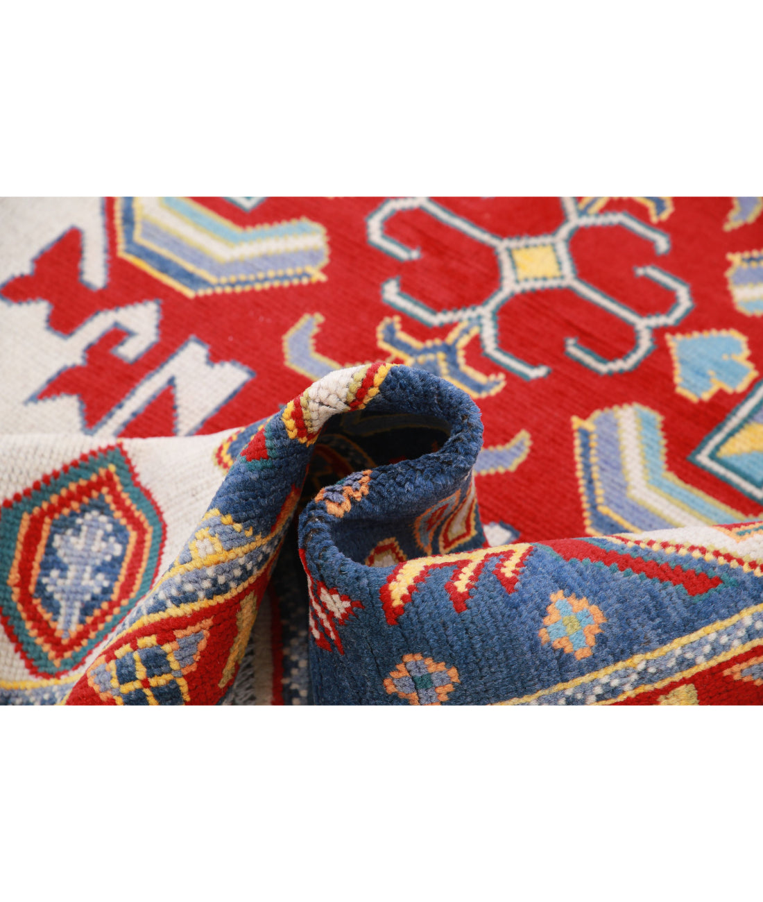 Revival 4'10'' X 6'6'' Hand-Knotted Wool Rug 4'10'' x 6'6'' (145 X 195) / Ivory / Red