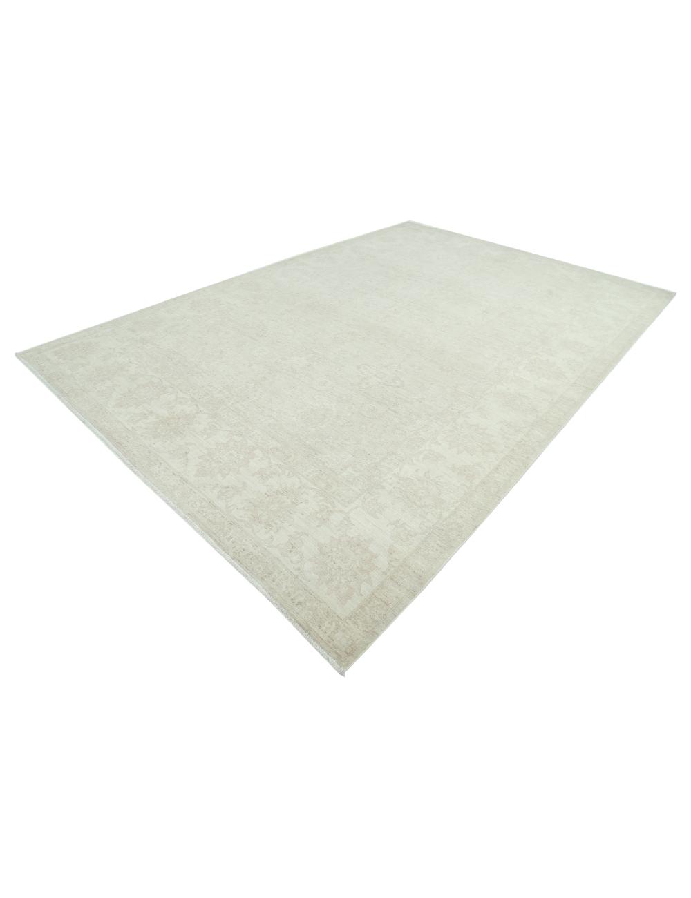 Serenity 8' 11" X 13' 1" Hand-Knotted Wool Rug 8' 11" X 13' 1" (272 X 399) / Taupe / Ivory