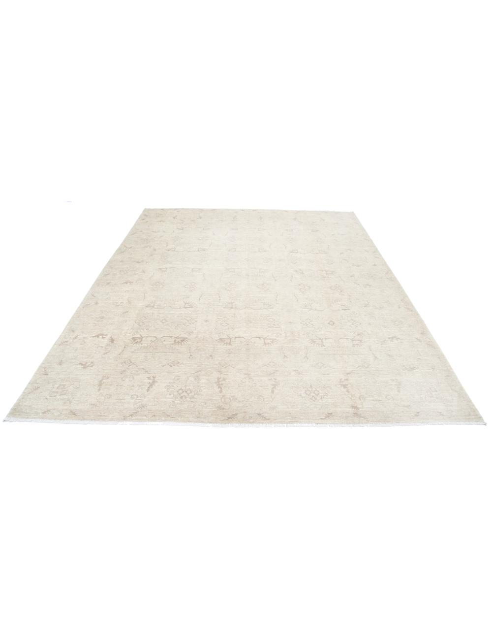 Serenity 7' 11" X 9' 6" Hand-Knotted Wool Rug 7' 11" X 9' 6" (241 X 290) / Ivory / Taupe
