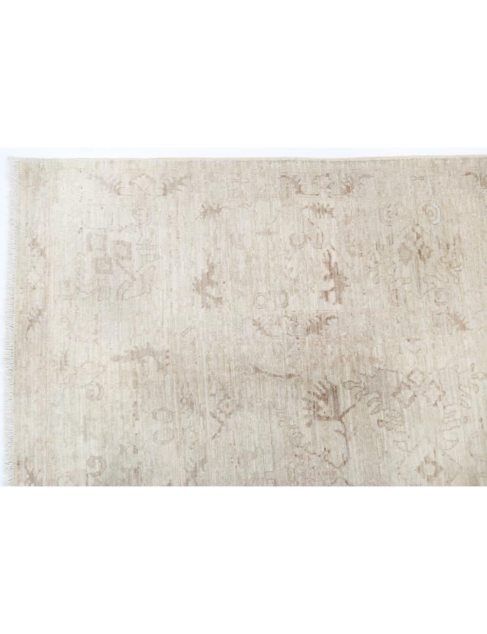 Serenity 7' 11" X 9' 6" Hand-Knotted Wool Rug 7' 11" X 9' 6" (241 X 290) / Ivory / Taupe